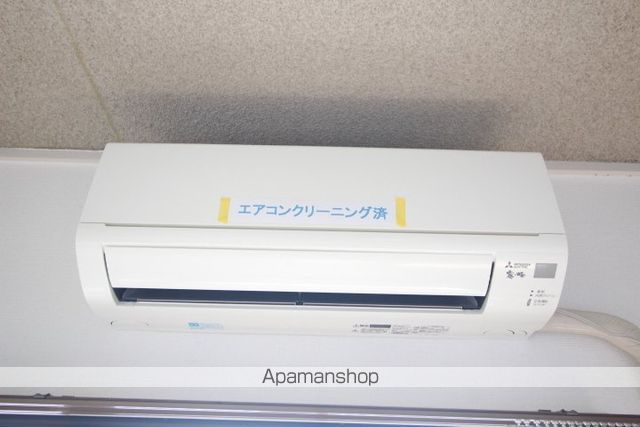 レジデンス下中野B棟の内装写真