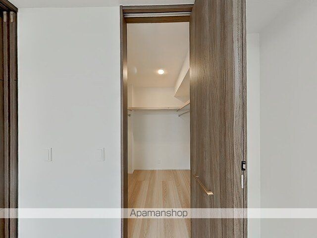 ＰａｒｋＢｅａｒ四谷三丁目[2SLDK/74.7m2]の収納