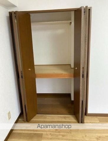 西本丸の内マンションの内装写真