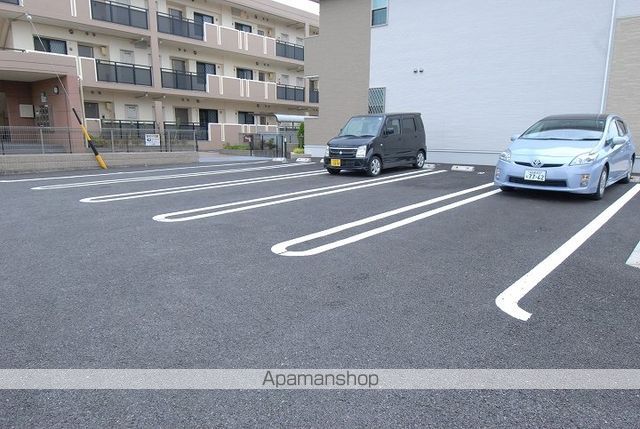 プラシードIVの外観写真