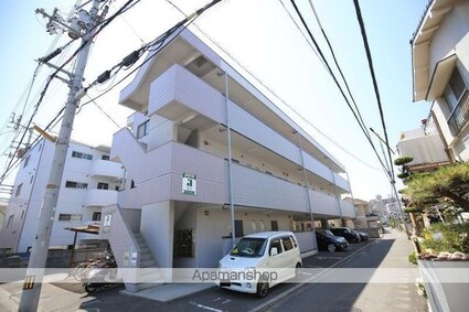 ファミールハイツ[1K/28.98m2]の駐車場2