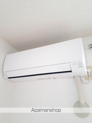 ジュミ加藤の内装写真