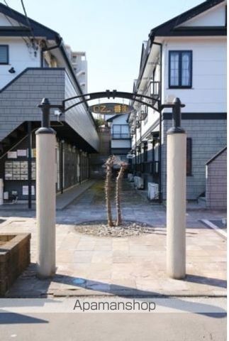OZ弐番街の玄関写真
