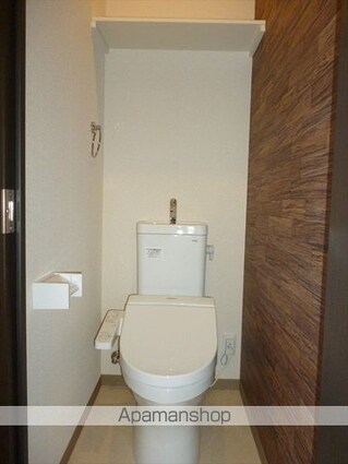 和歌山県和歌山市吹屋町３丁目[1K/27.03m2]のトイレ