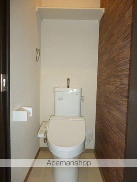 和歌山県和歌山市吹屋町３丁目[1K/27.03m2]のトイレ