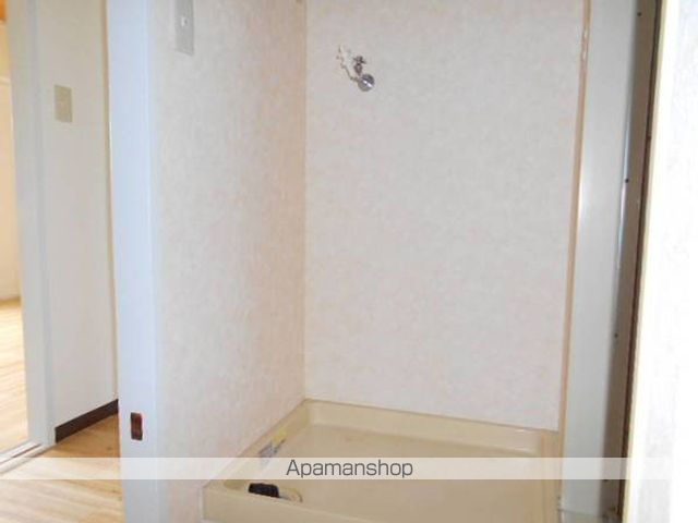 ビレッジハウス津1号棟の内装写真