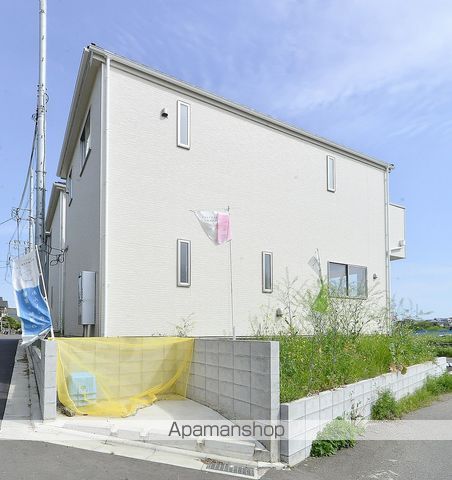 小田急電鉄小田原線 伊勢原駅 徒歩19分 2階建 築1年の外観写真