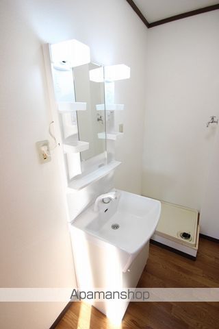 シティハイムサカエA棟の内装写真