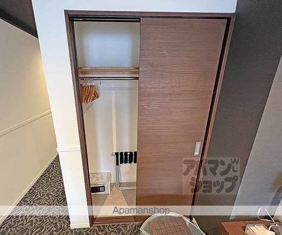 バウハウス富小路三条の内装写真