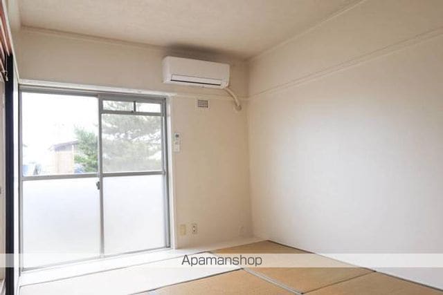 ビレッジハウス中川原1号棟の内装写真