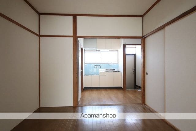 連棟貸家の内装写真