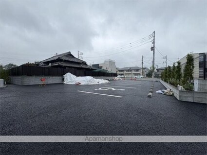 Ｓｔａｄｔ　Ｎｅｒｉｍａーｋａｓｕｇａｃｈｏ[2LDK/64.42m2]の駐車場