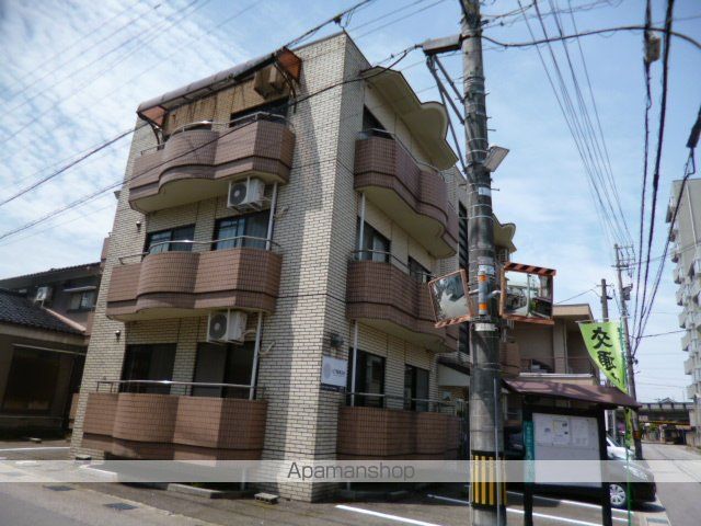ピア稲荷元町の外観写真