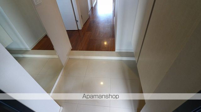 ライオンズ三鷹台 欅テラスの内装写真