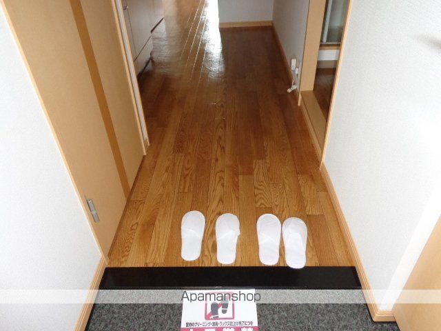 フローラ滑川の内装写真