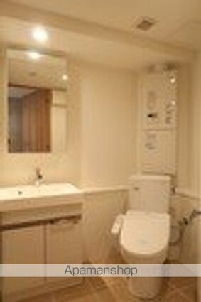 Ｆｉｋａ代々木上原[2K/33.43m2]のトイレ