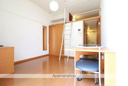 レオパレスアンソレイユ[1K/20.28m2]のリビング・居間1