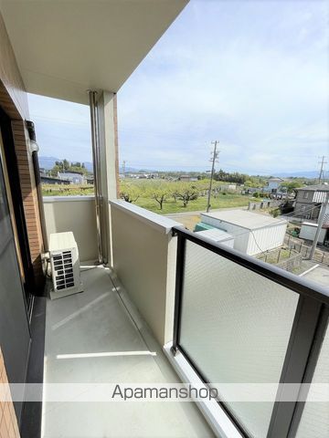 メゾン殿岡の内装写真