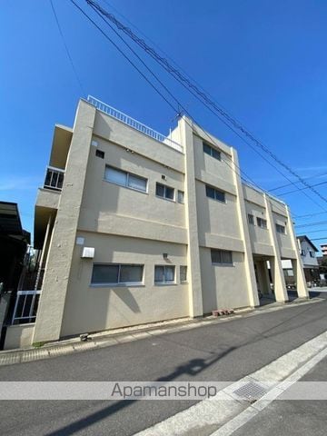 松縄コーポの外観写真