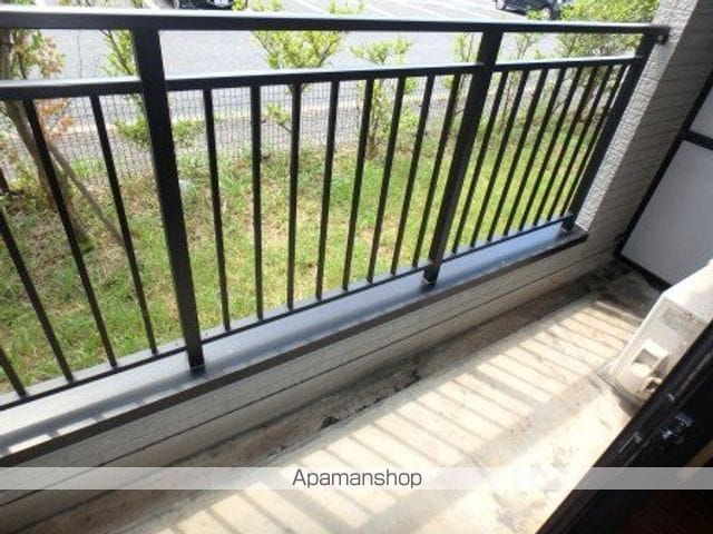 パルテール東新潟の玄関写真