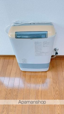 カレッジハイツAの内装写真