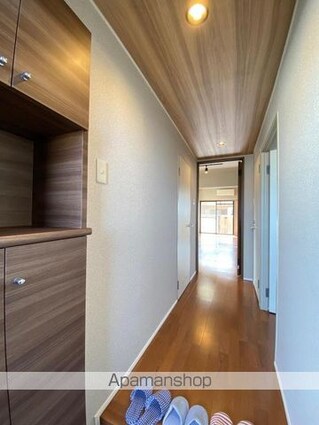 オレンジコート高松　[3DK/57m2]の玄関