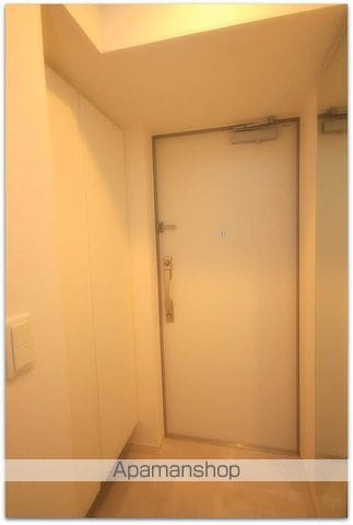 コンフォリア北堀江一丁目の内装写真