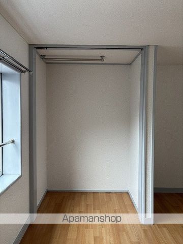 エルビス長嶺の内装写真