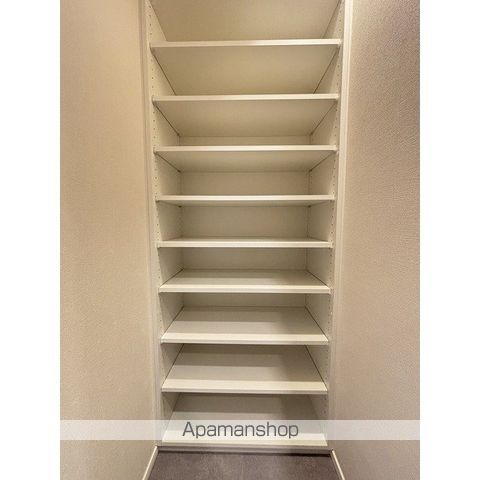 テラス横浜鶴見の内装写真