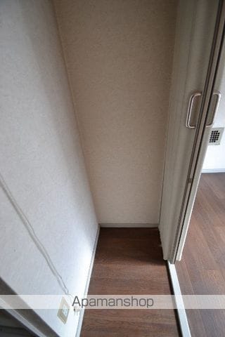 メゾンワールドの内装写真