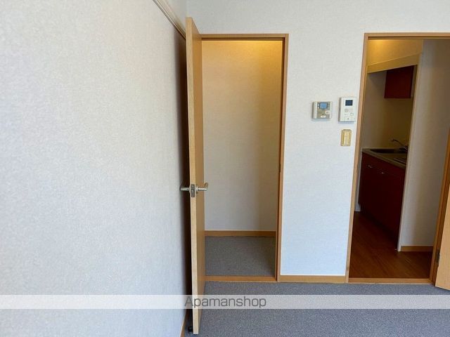 レオパレス長者丸の内装写真