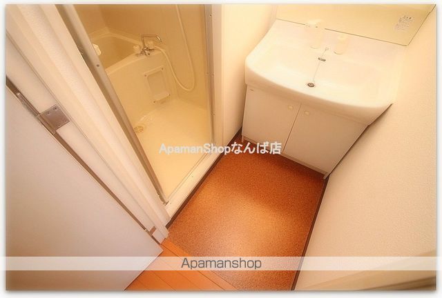 グラマシー心斎橋東の内装写真