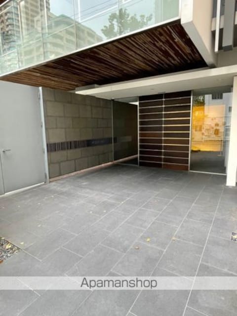 アールコート早稲田[1K/25.11m2]の外観2
