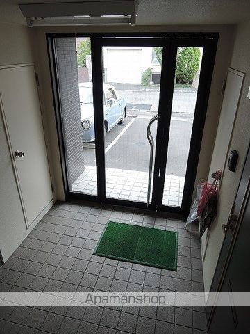 大光10番館の外観写真