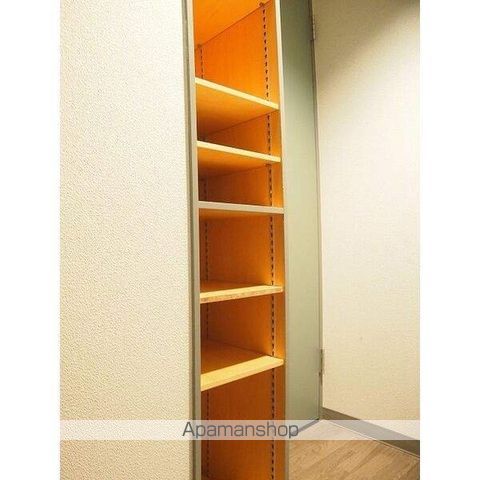 グレビスの内装写真