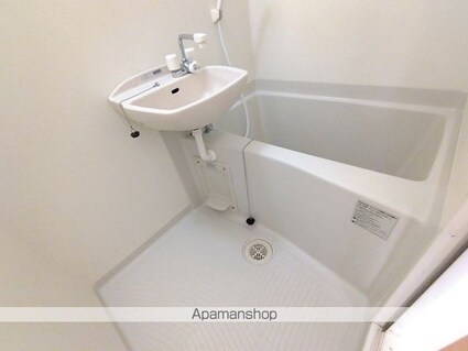 レオパレスルミエール　駒場東大[1K/20.28m2]のバス1