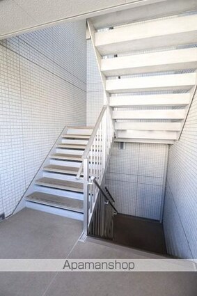 東京都昭島市昭和町１丁目[1LDK/40.99m2]の共用部3