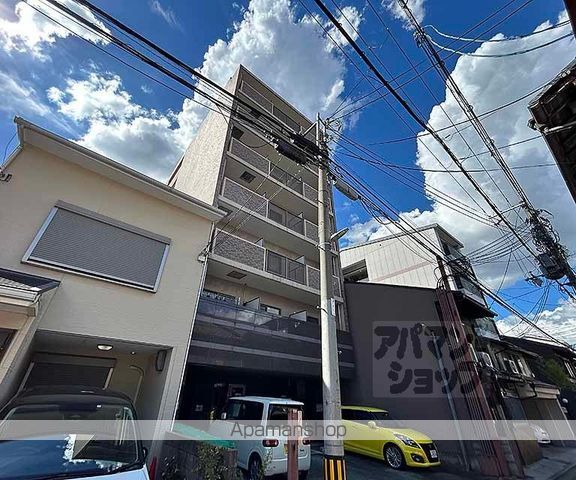なかよしマンション四条大宮の外観写真