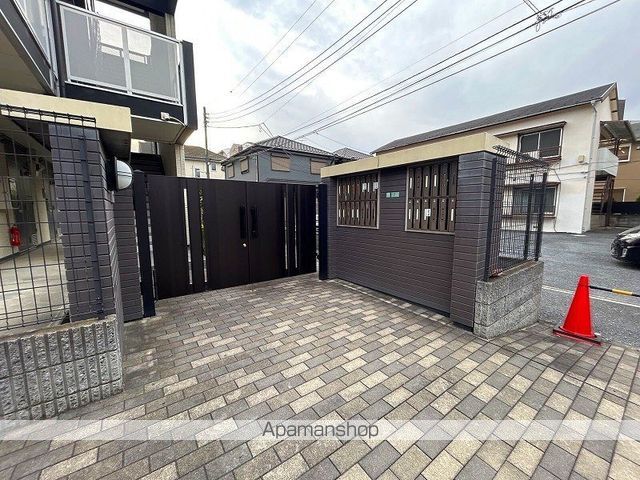 レオパレス石神井公園の玄関写真