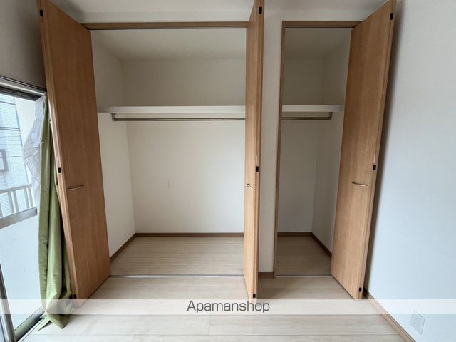 フラット飯田の内装写真