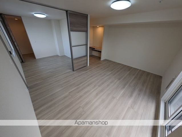 DーROOM茜部中島 A棟の内装写真