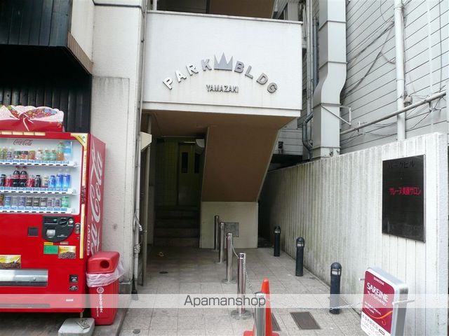 パークビルの外観写真