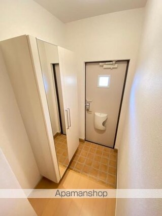 香川県高松市香西北町[2LDK/63.86m2]の玄関