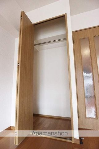 フォーラム箱崎の内装写真