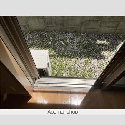 キャトルメゾン野方[1R/14.17m2]のバルコニー