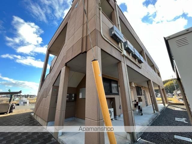 サンハイツ室尾の外観写真