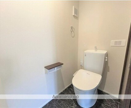 光町２丁目戸建[3SLDK/88.89m2]のトイレ