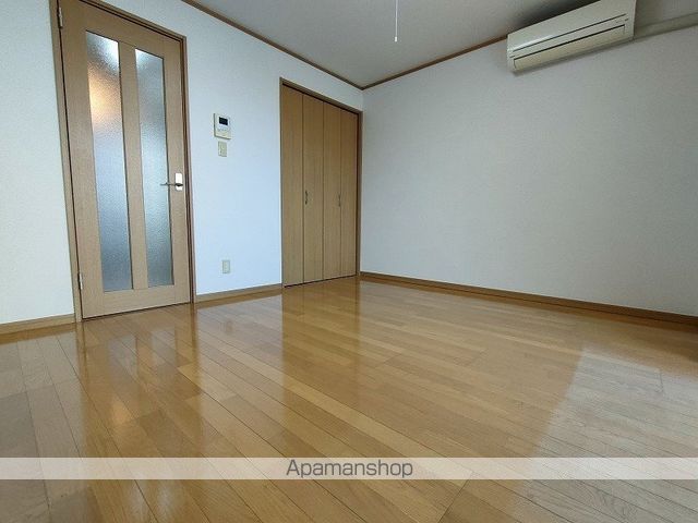 グラントワ谷在家の内装写真