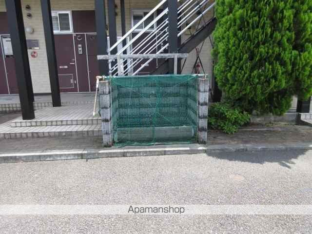 レオパレスサンピュアIの外観写真