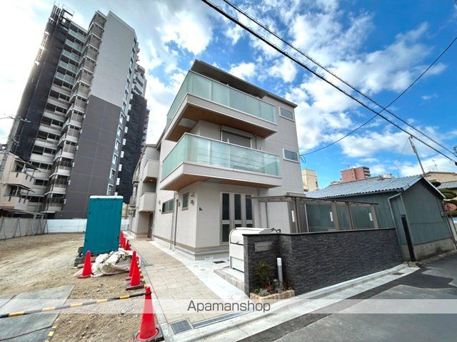 スプランデュール高井田の外観写真